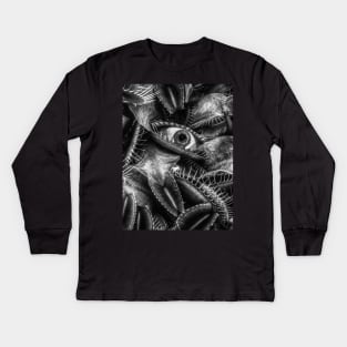 Caught In A (Fly) Trap. Kids Long Sleeve T-Shirt